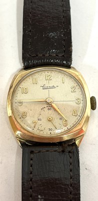 Lot 258 - A 9ct gold Everite gents wrist watch, the...