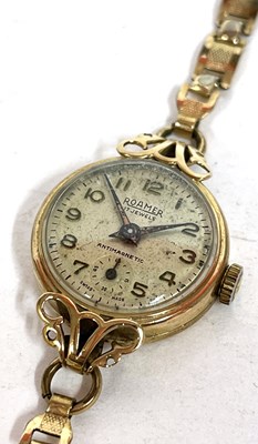 Lot 286 - A Roamer 9ct gold cased ladies wrist watch on...