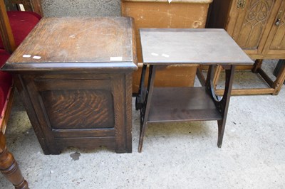 Lot 389 - 20TH CENTURY SQUARE OAK SIDE OR LAMP TABLE...