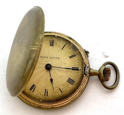 Lot 303 - A Lever pocket watch with a manually crown...