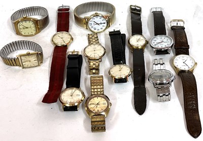 Lot 325 - Mixed lot of ten gents Timex wrist watches, a...