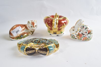 Lot 253 - Further group of Royal Crown Derby...