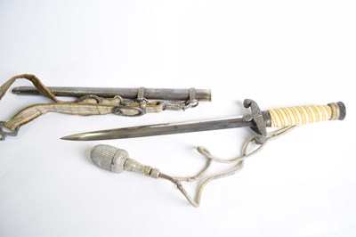 Lot 271 - WWII German Officers dress dagger by E & F...