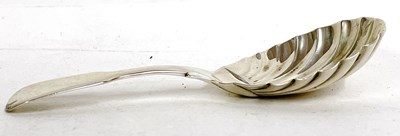 Lot 126 - George III silver caddy spoon, fiddle pattern...