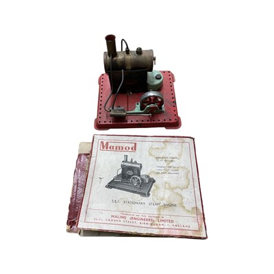 Lot 128 - A Mamod SEI Stationary Steam Engine with...