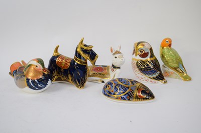 Lot 97 - Collection of six Royal Crown Derby...