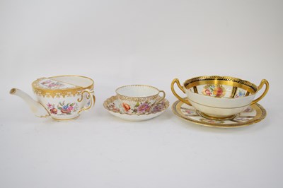 Lot 109 - Group of porcelain wares including a Paragon...