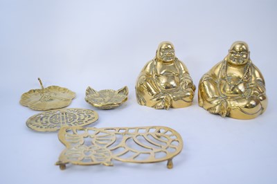 Lot 160 - Quantity of Buddhas and other items