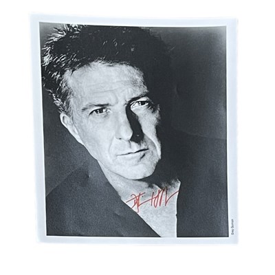 Lot 86 - Dustin Hoffman, 8x10'' black and white...