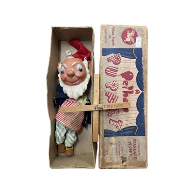 Lot 287 - A boxed 1950s Pelham puppet, SL Big Ears from...