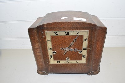 Lot 136 - Early 20th Century mantel clock