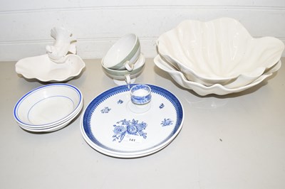 Lot 141 - Mixed Lot: Various assorted ceramics to...