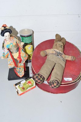 Lot 207 - Mixed Lot: Vintage toy rabbit, a small Geisha...