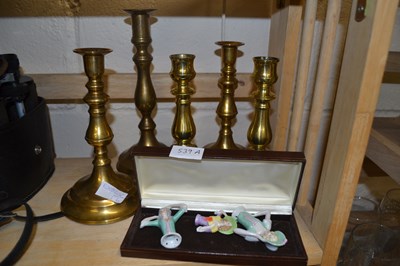 Lot 540 - Six brass candlesticks