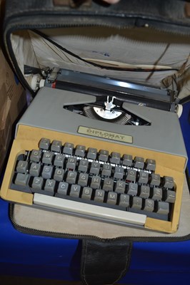 Lot 641 - vintage typewriter