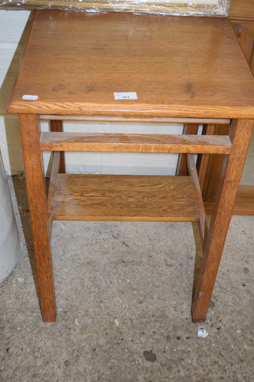 Lot 381 - Small oak side table, 45cm wide