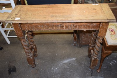 Lot 872 - Small oak table on barley twist legs