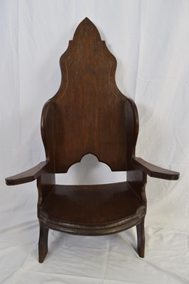 Lot 269 - Jack Grimble of Cromer, an oak throne style...