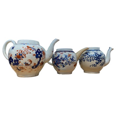 Lot 456 - Group of three Lowestoft porcelain teapots,...