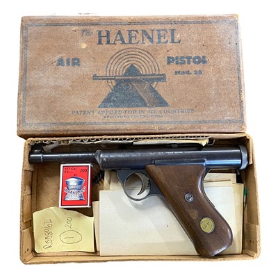 Lot 587 - A boxed Haenel Model 28 break barrel .177 cal...