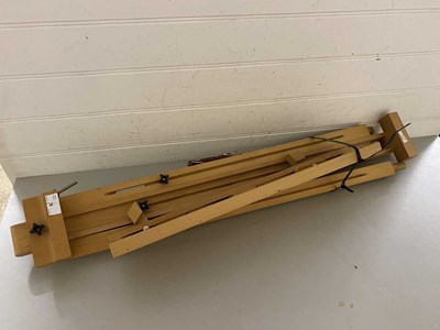 Lot 2 - Modern travelling folding artists easel by...