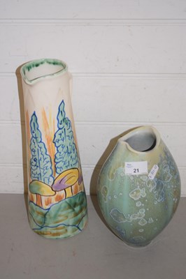 Lot 21 - Art Deco jug in the Clarice Cliff style...