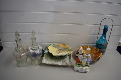 Lot 115 - Mixed Lot: Carnival glass dishes, Royal...