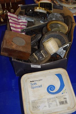 Lot 120 - Mixed Lot: Various assorted clock movements,...