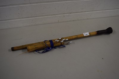 Lot 122 - Vintage blow pipe and darts