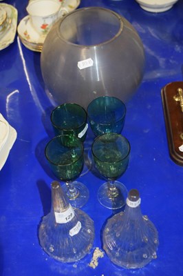 Lot 129 - Mixed Lot: Glass epergne, various drinking...