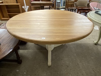 Lot 281 - Modern oak circular top dining table on...