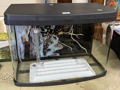 Lot 289 - Modern aquarium, 60cm wide