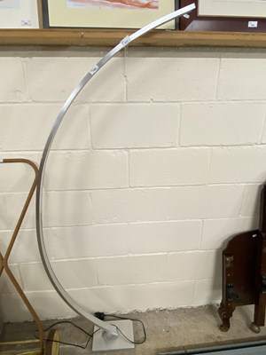 Lot 372 - Modern brushed steel floor standing lamp