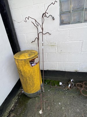 Lot 389 - Two iron abstract garden sculptures