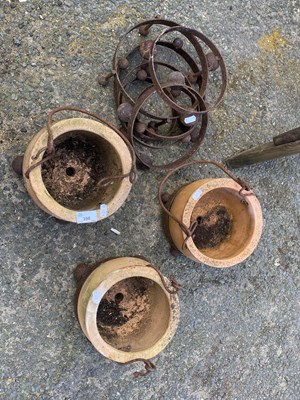 Lot 398 - Mixed Lot: Terracotta pots and iron pot stand