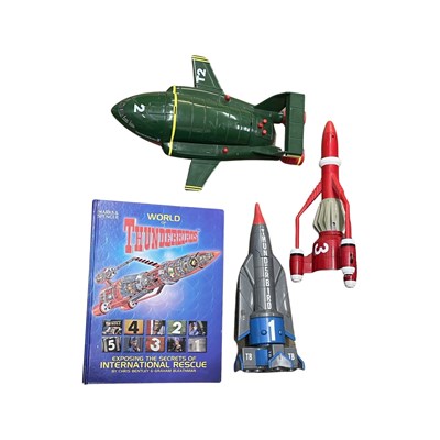 Lot 79 - A mixed lot of Thunderbirds memorabilia, to...