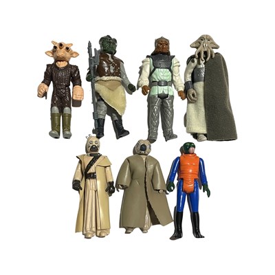 Lot 140 - A collection of 1970/80s Star Wars figures by...