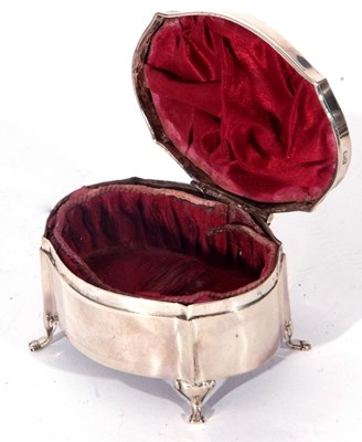 Lot 13 - George V silver ring box of shaped oval form,...