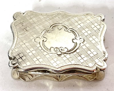 Lot 127 - A Victorian silver vinaigrette of typical form...