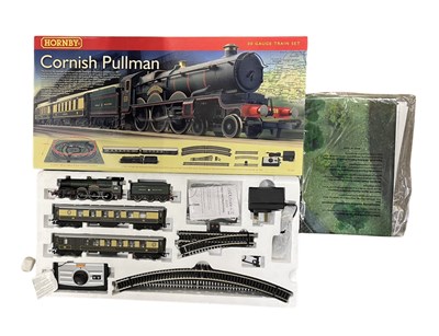 Lot 103 - A boxed Hornby 00 gauge electric train set,...