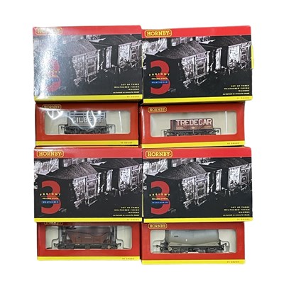 Lot 63 - A collection of boxed Hornby 00 gauge...