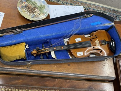 Lot 579 - 20th Century cased violin bearing a label for...