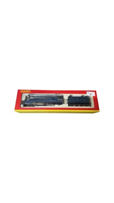 Lot 21 - A boxed Hornby 00 gauge R2684 Class A4...