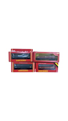 Lot 90 - A collection of various boxed Hornby 00 gauge...