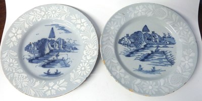 Lot 425 - Pair of mid 18th Century delft plates with...