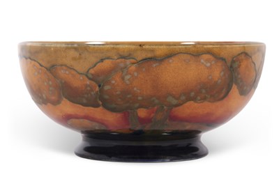 Lot 74 - An early 20th century Moorcroft bowl decorated...