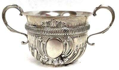 Lot 17 - An Edward VII silver porringer of rounded form,...