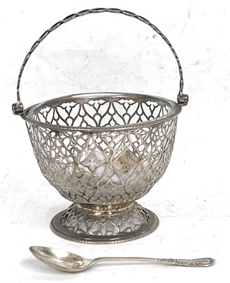 Lot 29 - A George III silver sugar basket of squat...