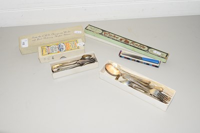 Lot 112 - MIXED LOT VARIOUS CASED PLATED CUTLERY TO...