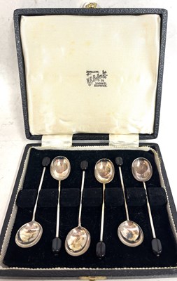 Lot 228 - A cased set of six silver bean end coffee...